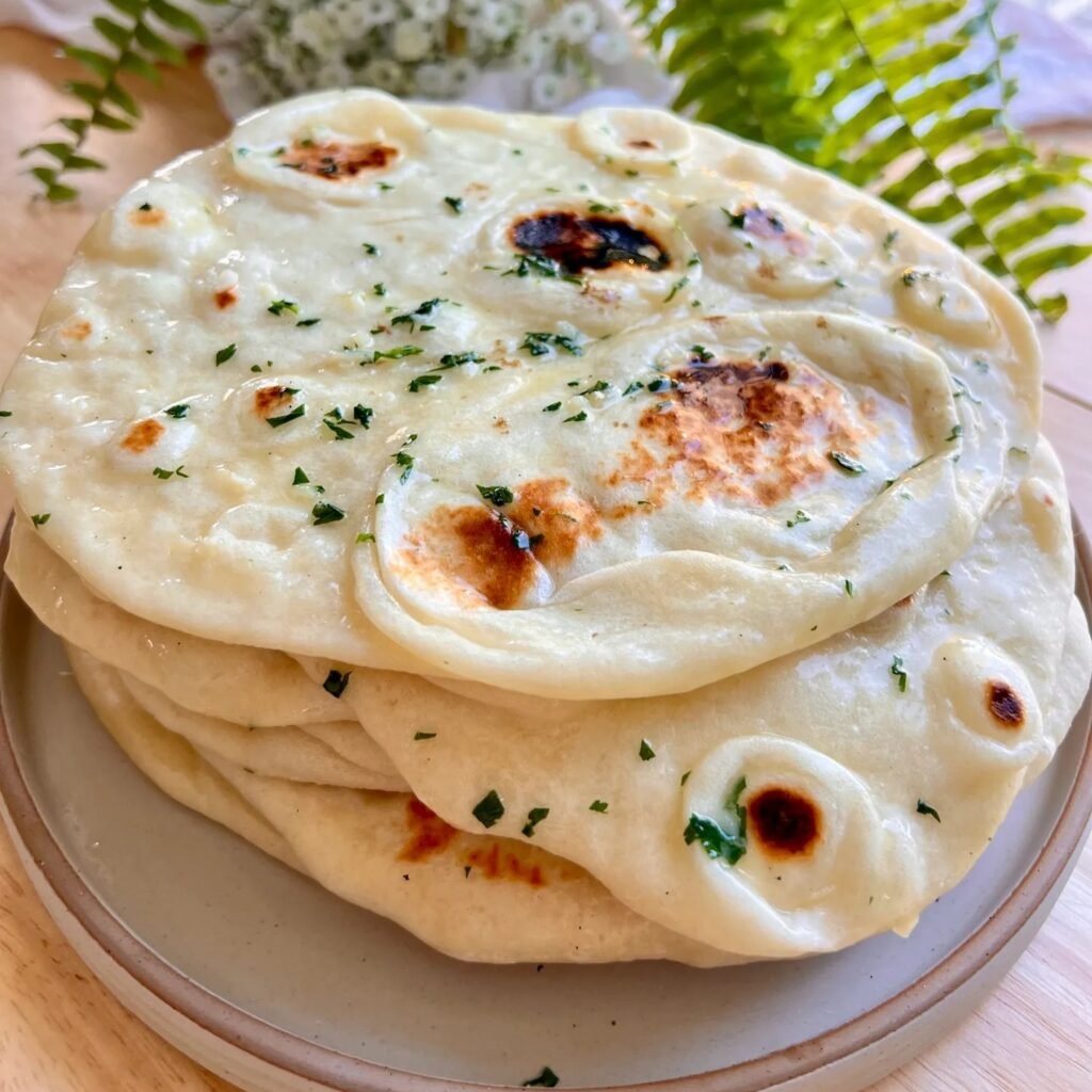 GARLIC NAAN