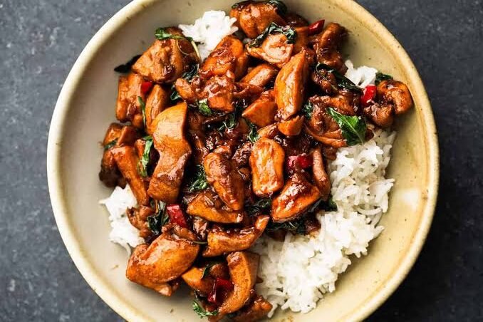 THAI BASIL CHICKEN